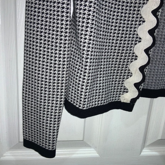 Ann Taylor Houndstooth button front Cardigan Sweater sz XS rickrack trim - Picture 2 of 8